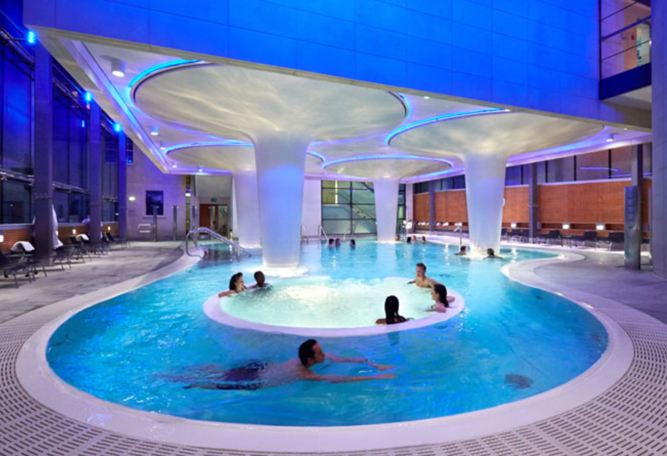 Minerva bath - with lazy river